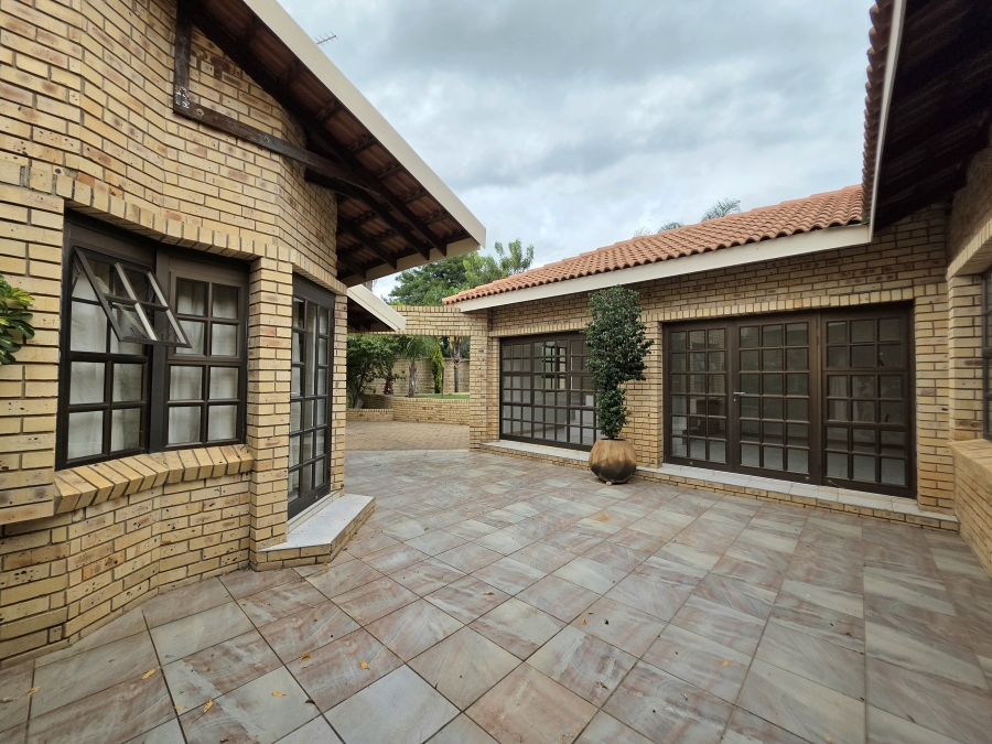 4 Bedroom Property for Sale in Jan Cillierspark Free State